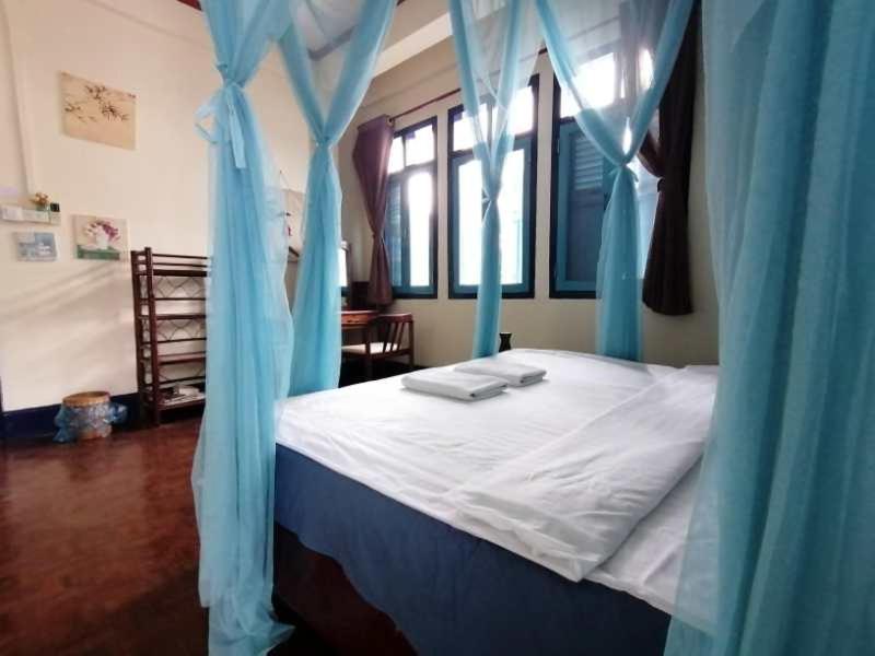 Viradesa Guesthouse Luang Prabang Ngoại thất bức ảnh
