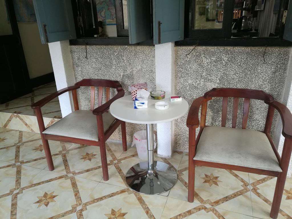 Viradesa Guesthouse Luang Prabang Ngoại thất bức ảnh