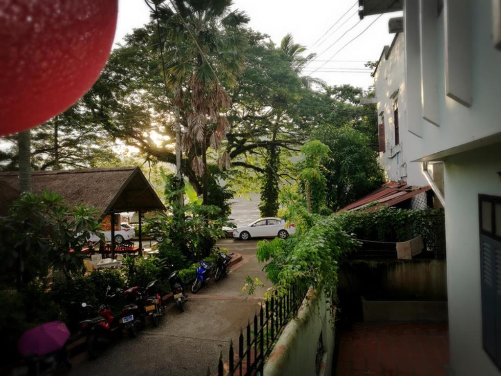 Viradesa Guesthouse Luang Prabang Ngoại thất bức ảnh