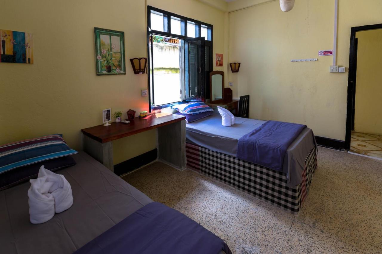 Viradesa Guesthouse Luang Prabang Ngoại thất bức ảnh